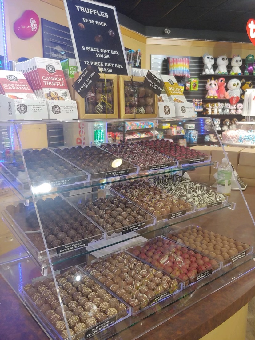 Box Chocolates & Bars Westfield Southcenter Seattle, WA (206) 4533990